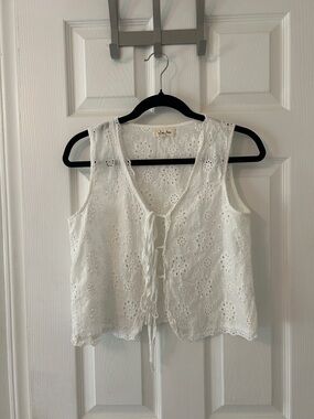 Eyelet Tie-Front Sleeveless Top - White